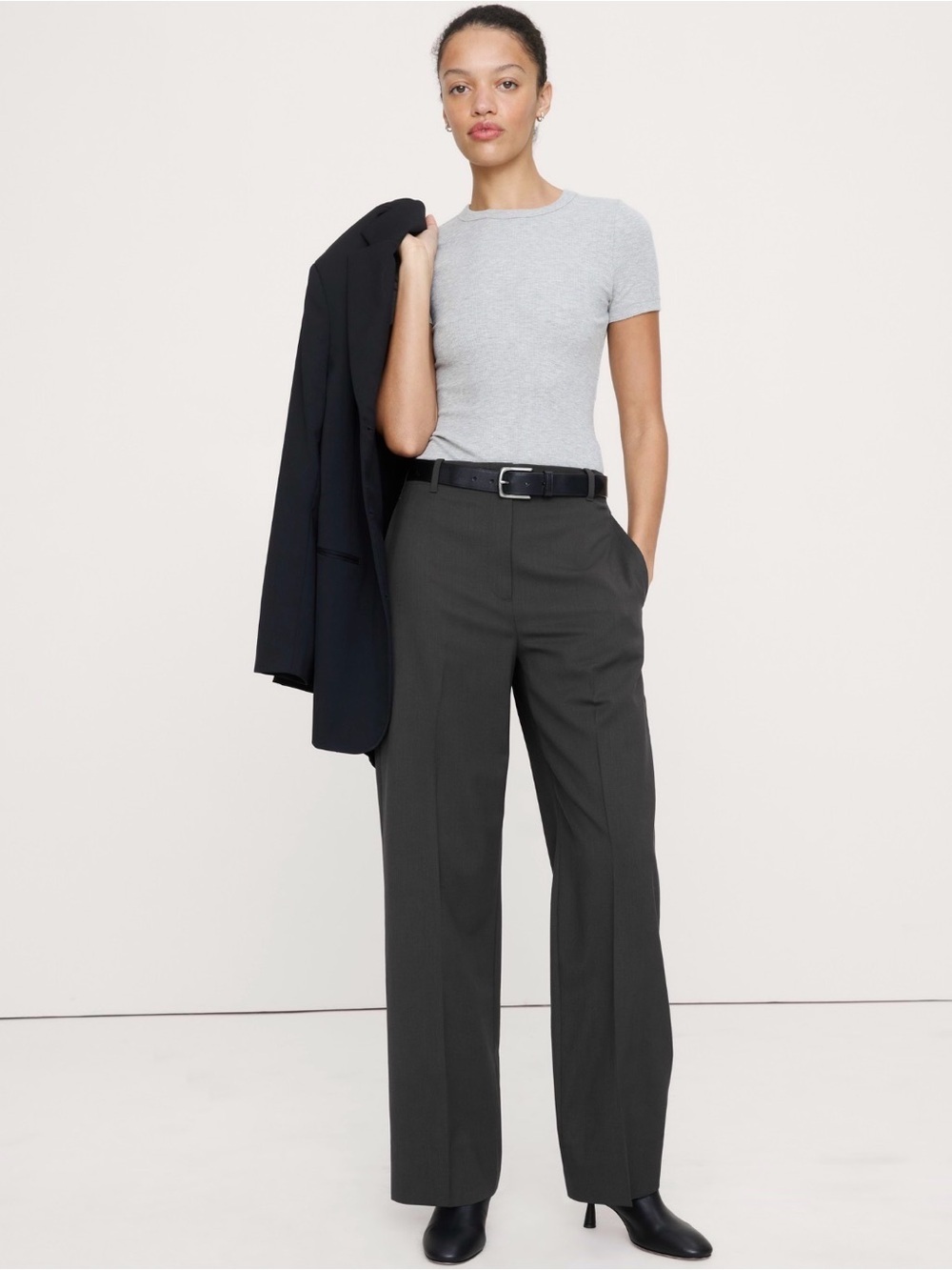 NWT Banana Republic High Rise modern Straight Italian Wool Charcoal Pants Sz 10.
